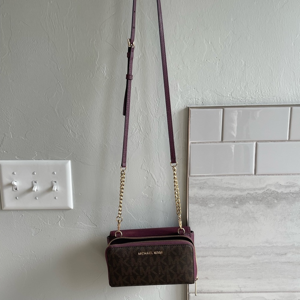 Michael Kors Wallet/purse combo